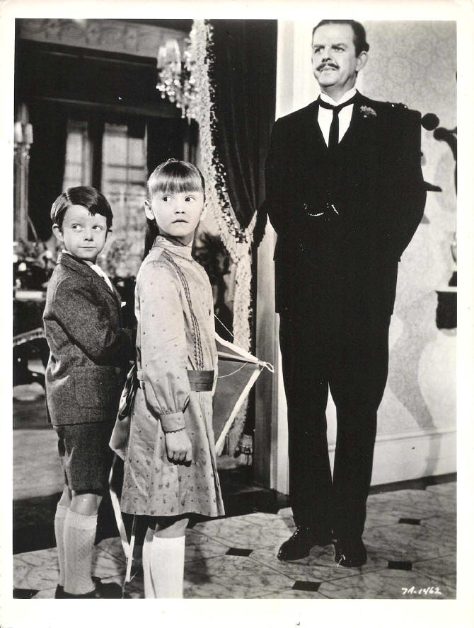 KAREN DOTRICE, MATTHEW GARBER & DAVID TOMLINSON in 